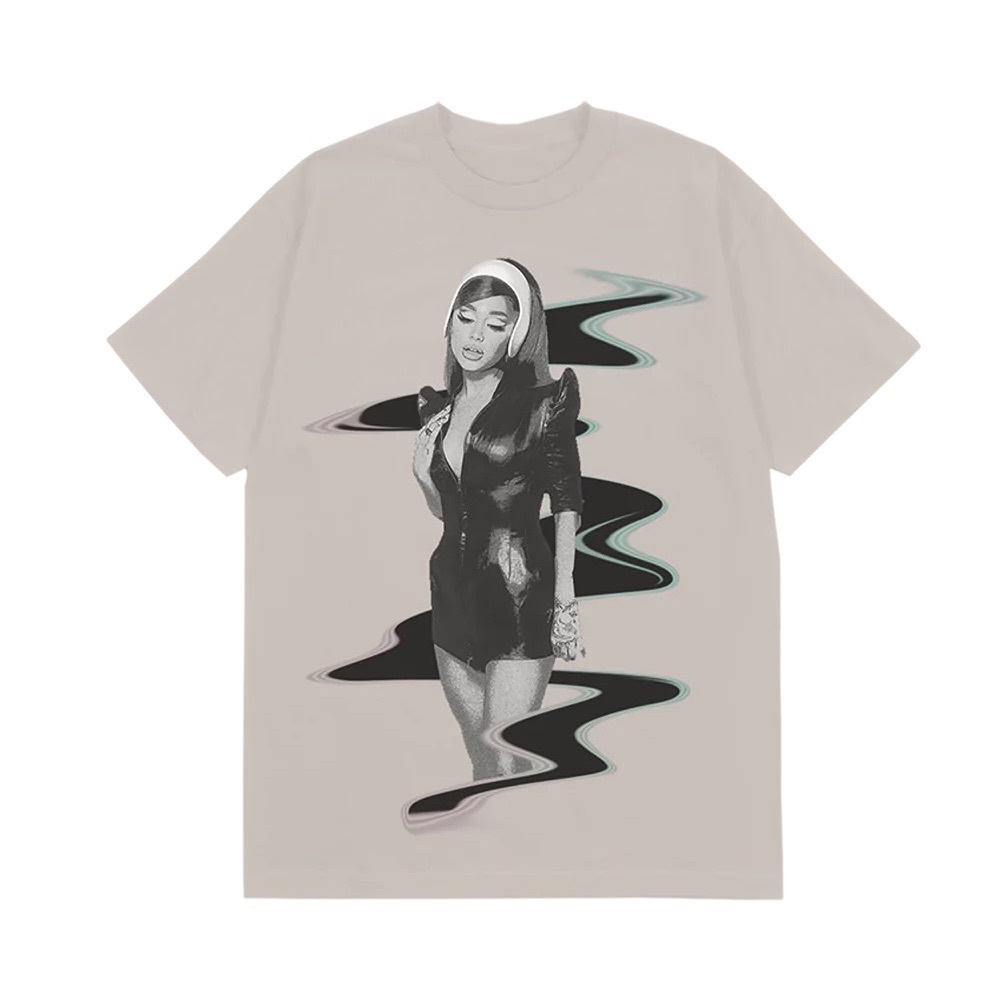 Ariana Grande positions shirt